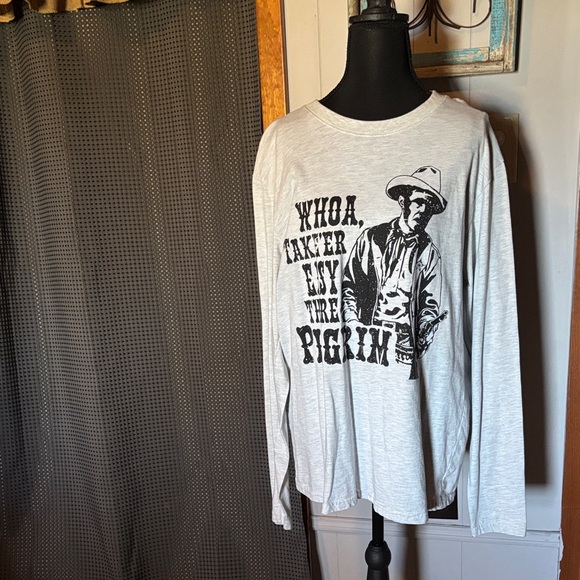 Tops - Graphic Long-Sleeve Tee - Light Gray with Black Print